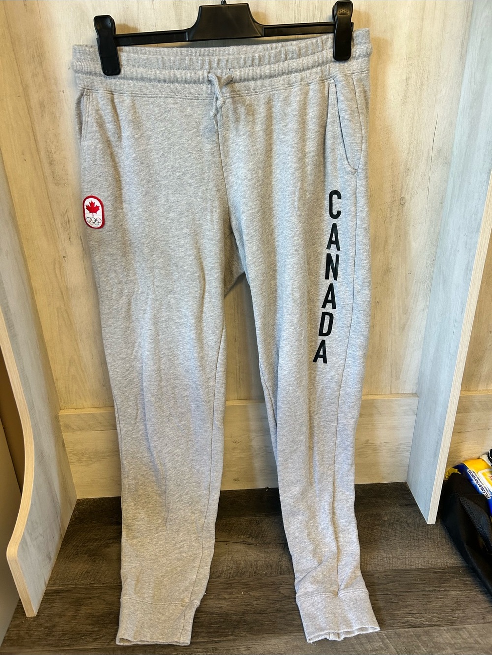 HUDSONS BAY Canada Grey Sweatpants with Maple Logo